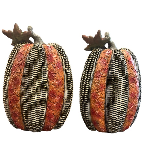 2 Decorative Textured Pumpkins - Picture 2 of 12
